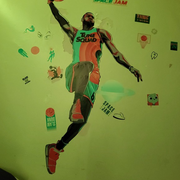 Meet your Posher, Joshua - Picture 1 of 1